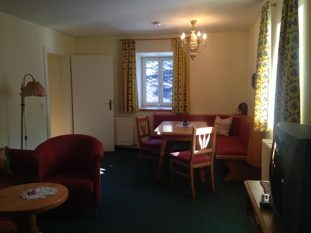 Appartements Im Forsthaus Strobl Exterior photo
